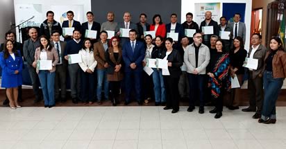 Noticia: Profesores de Administración de Negocios Internacionales se certifican en cooperación transfronteriza y fortalecen su proyección internacional